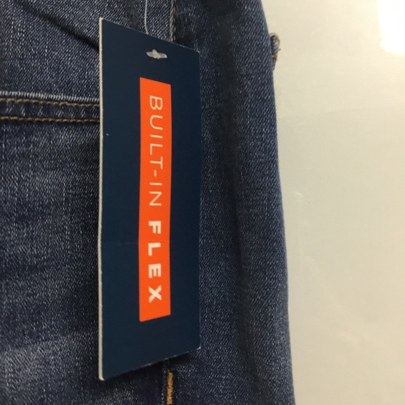 Old Navy Boot Cut Blue Jeans - Picture 3 of 5